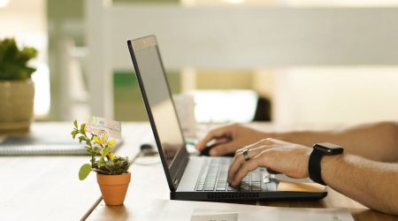 Tips-to-hire-a-robust-web-designing-agency-1200x800 Tips-to-hire-a-robust-web-designing-agency-1200x800